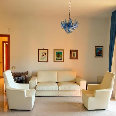 Πανσιόν Il Mulino Λόκρι